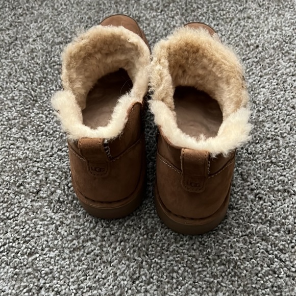 Ugg brown ankle boots - Picture 3 of 5